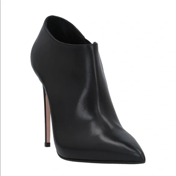 NIB Le Silla Black Leather Booties 38 EU - Picture 2 of 9